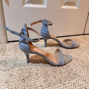 Kelly & Katie denim Blue/white Striped Heels size 8